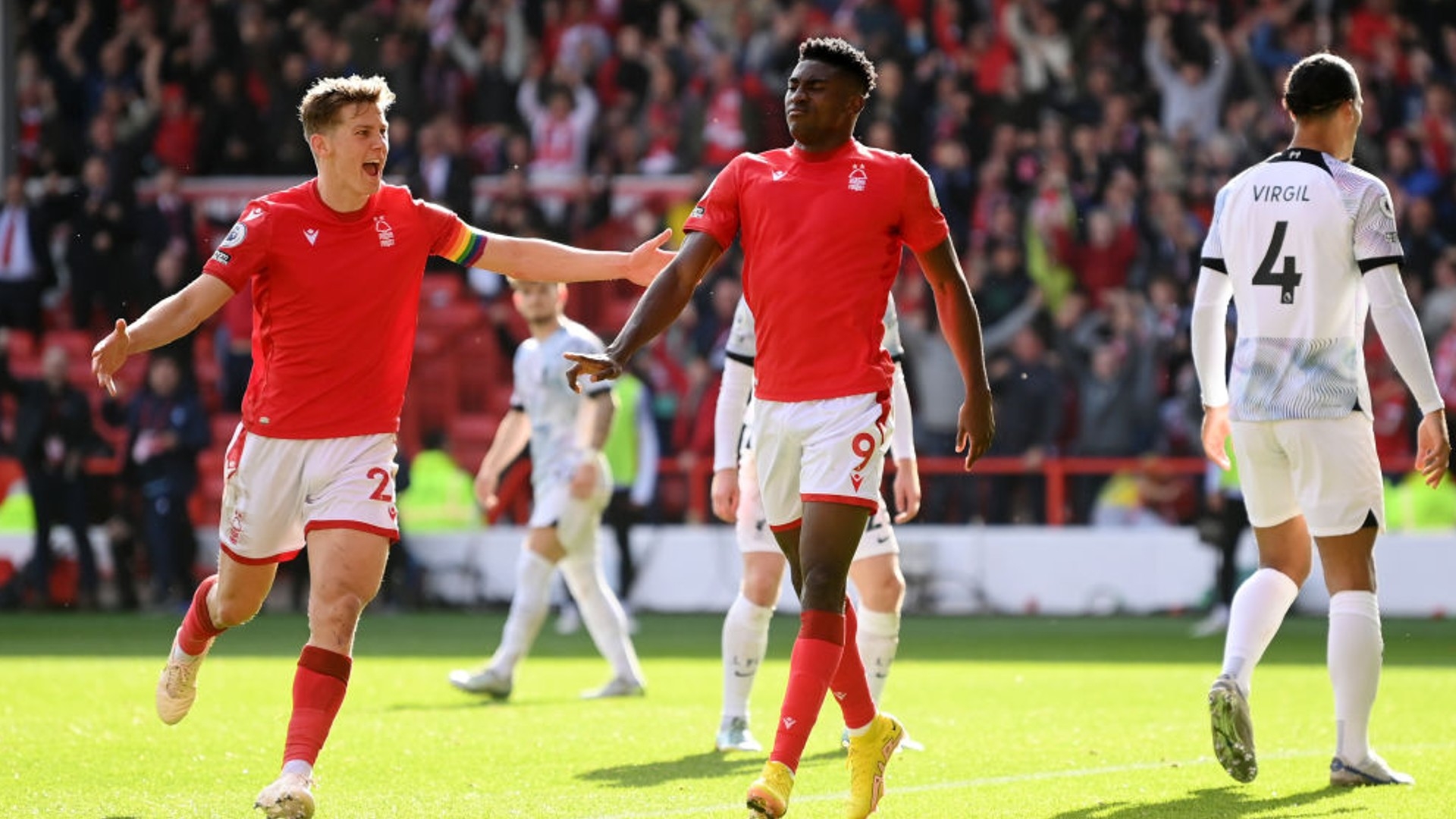 依旧是场上 依旧是场上