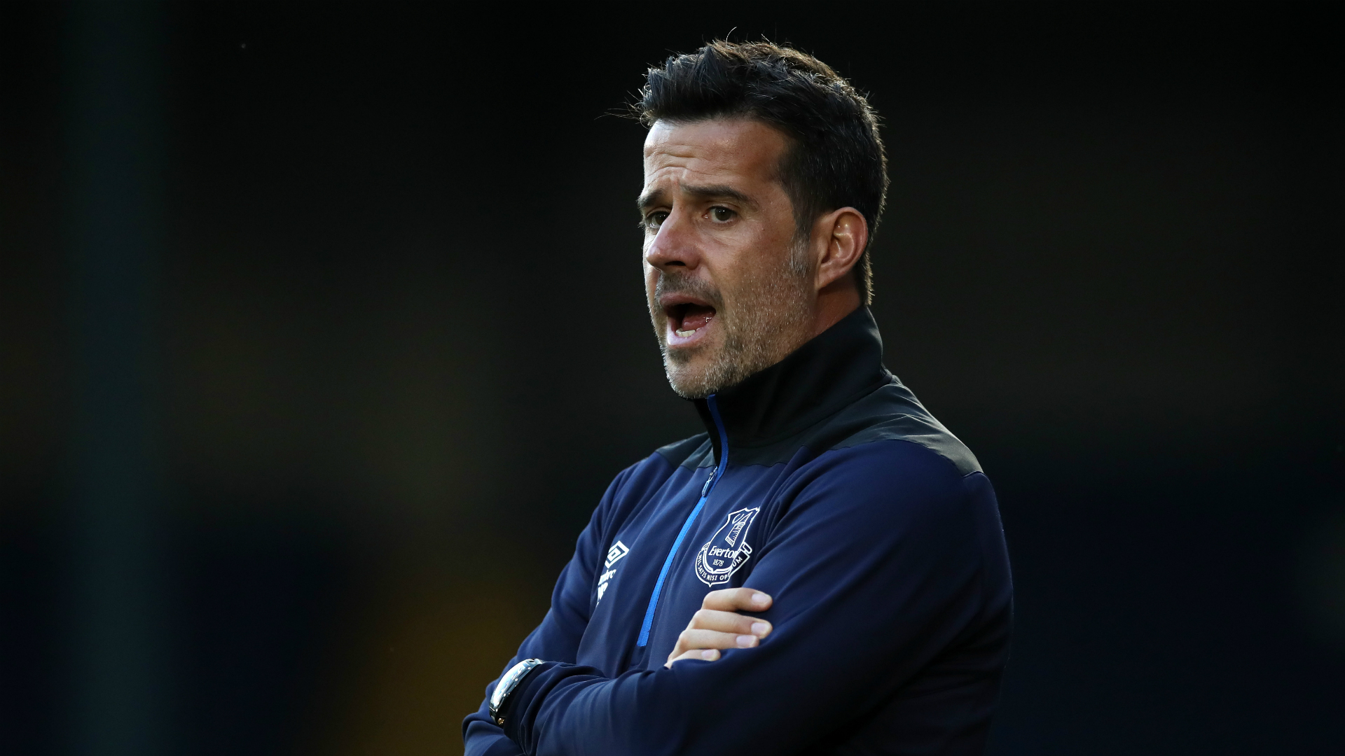 站了出来 站了出来